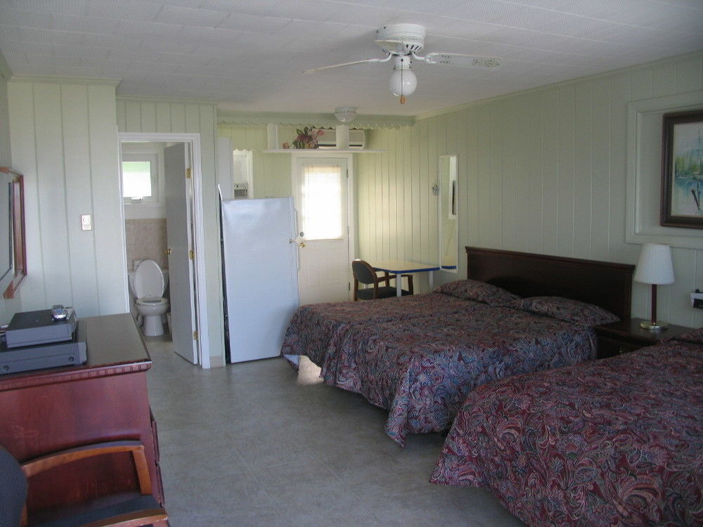 Southold Beach Motel Esterno foto
